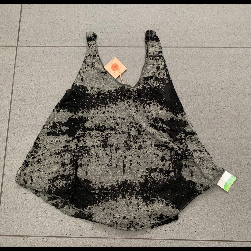 Black and grey tank top